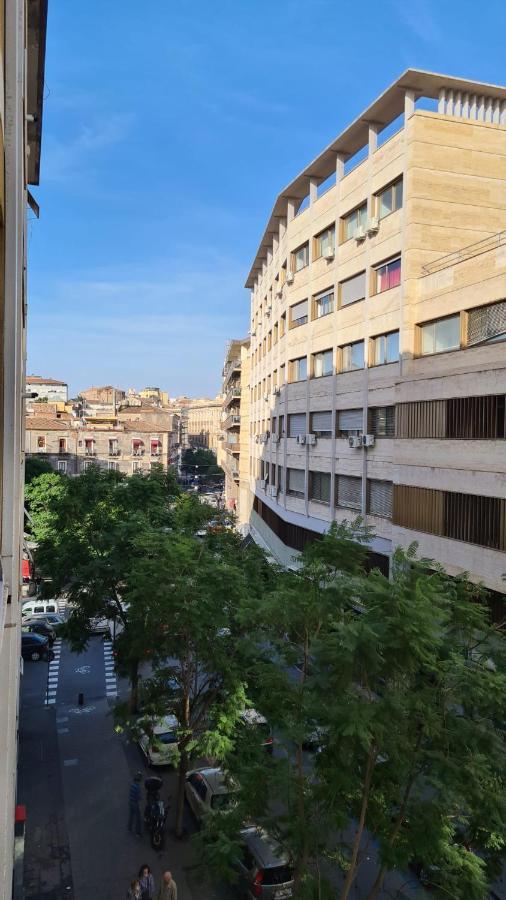 Lallarohouse كاتانيا المظهر الخارجي الصورة