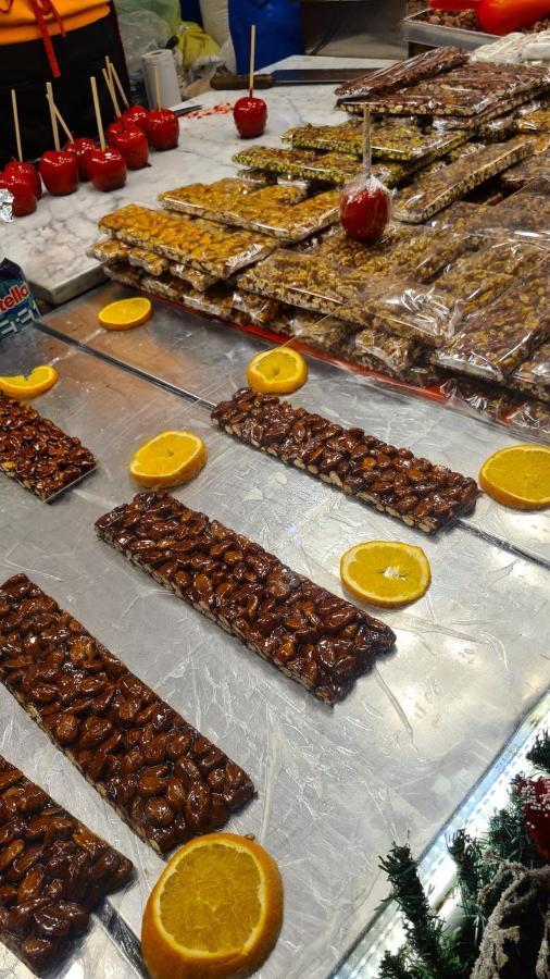 Lallarohouse كاتانيا المظهر الخارجي الصورة
